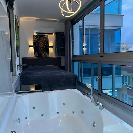 Empire Mahmutlar Apartment